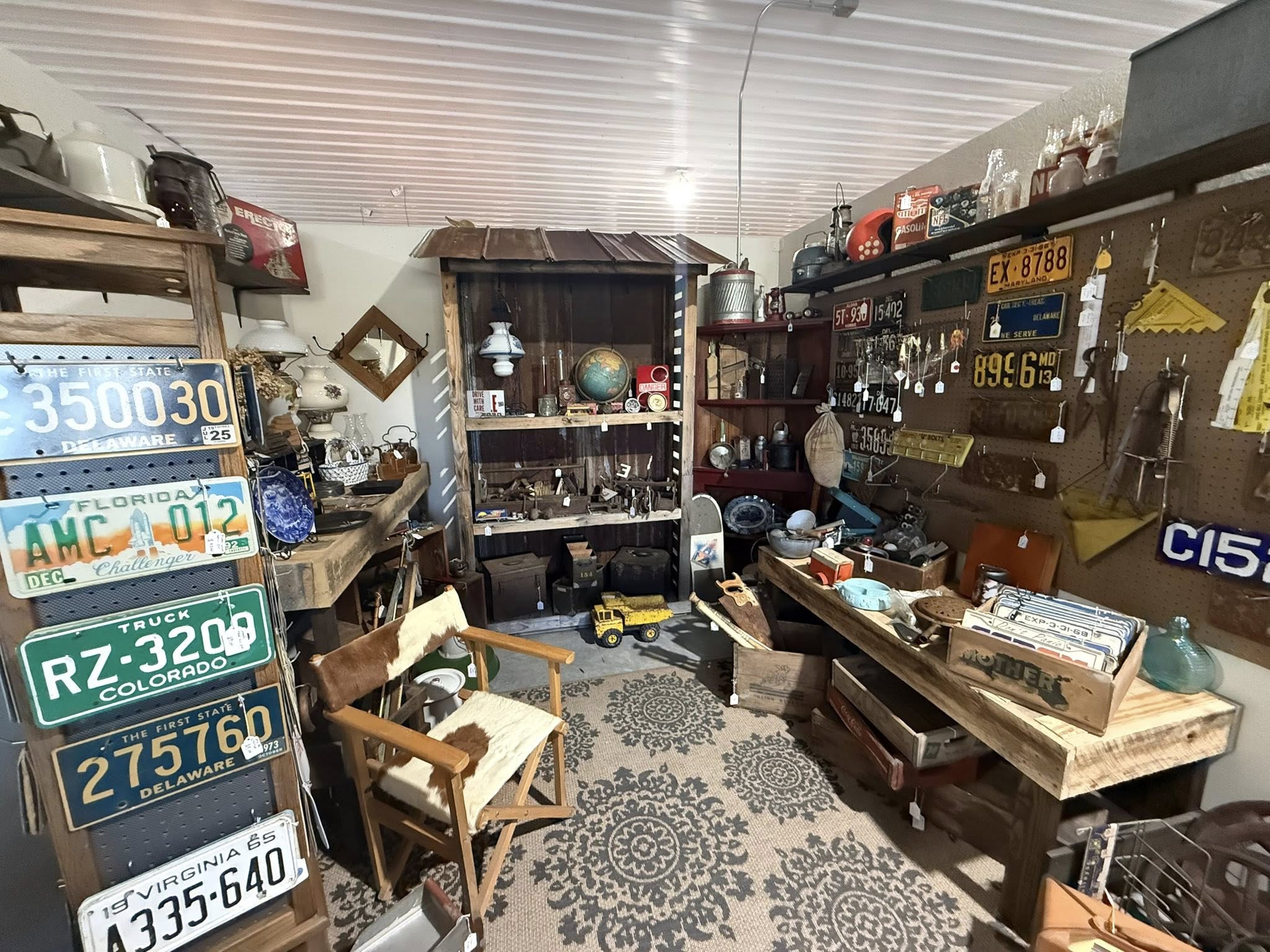 License plates, tools & Americana