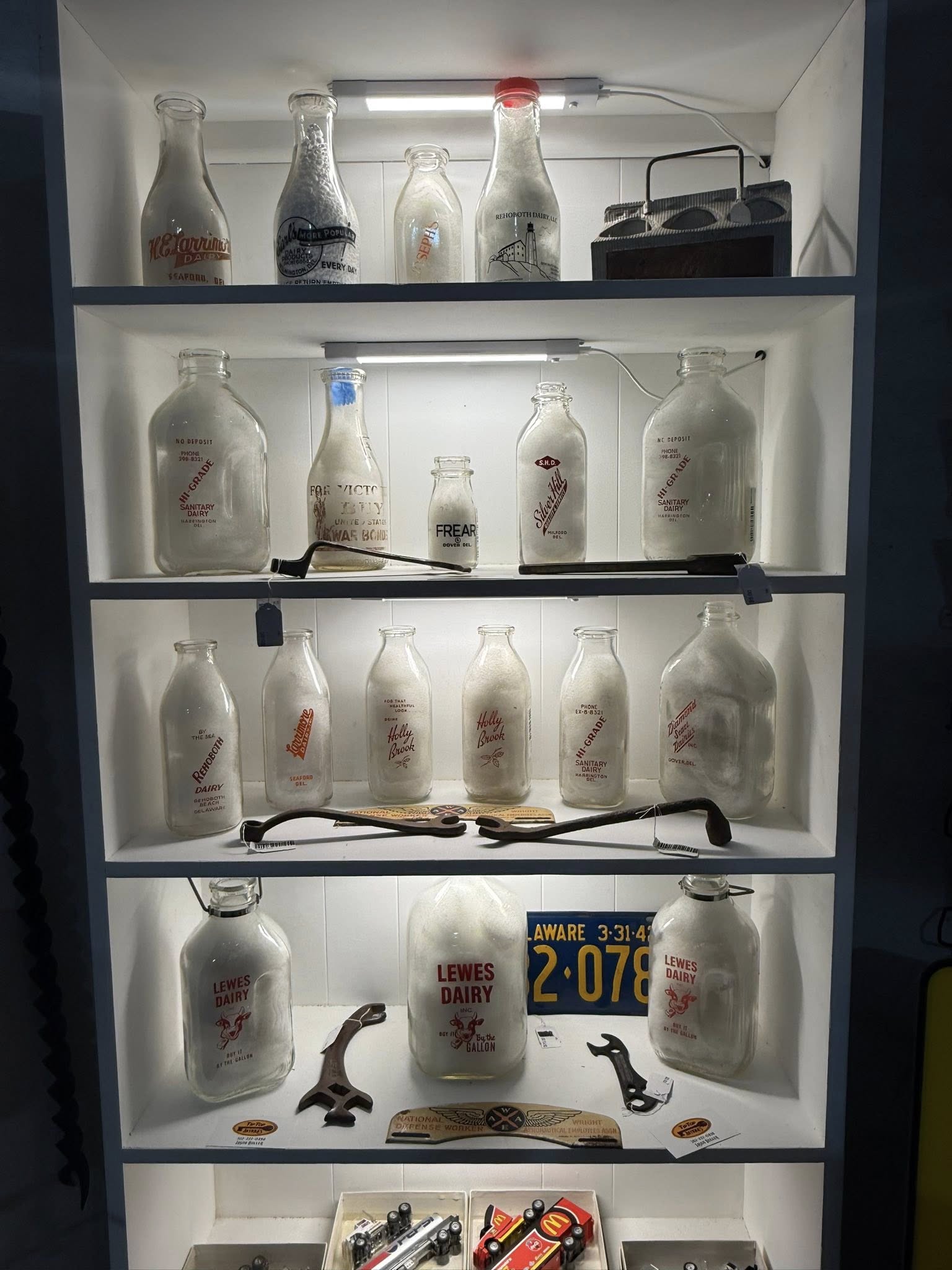 Delaware dairy bottles & local collectibles