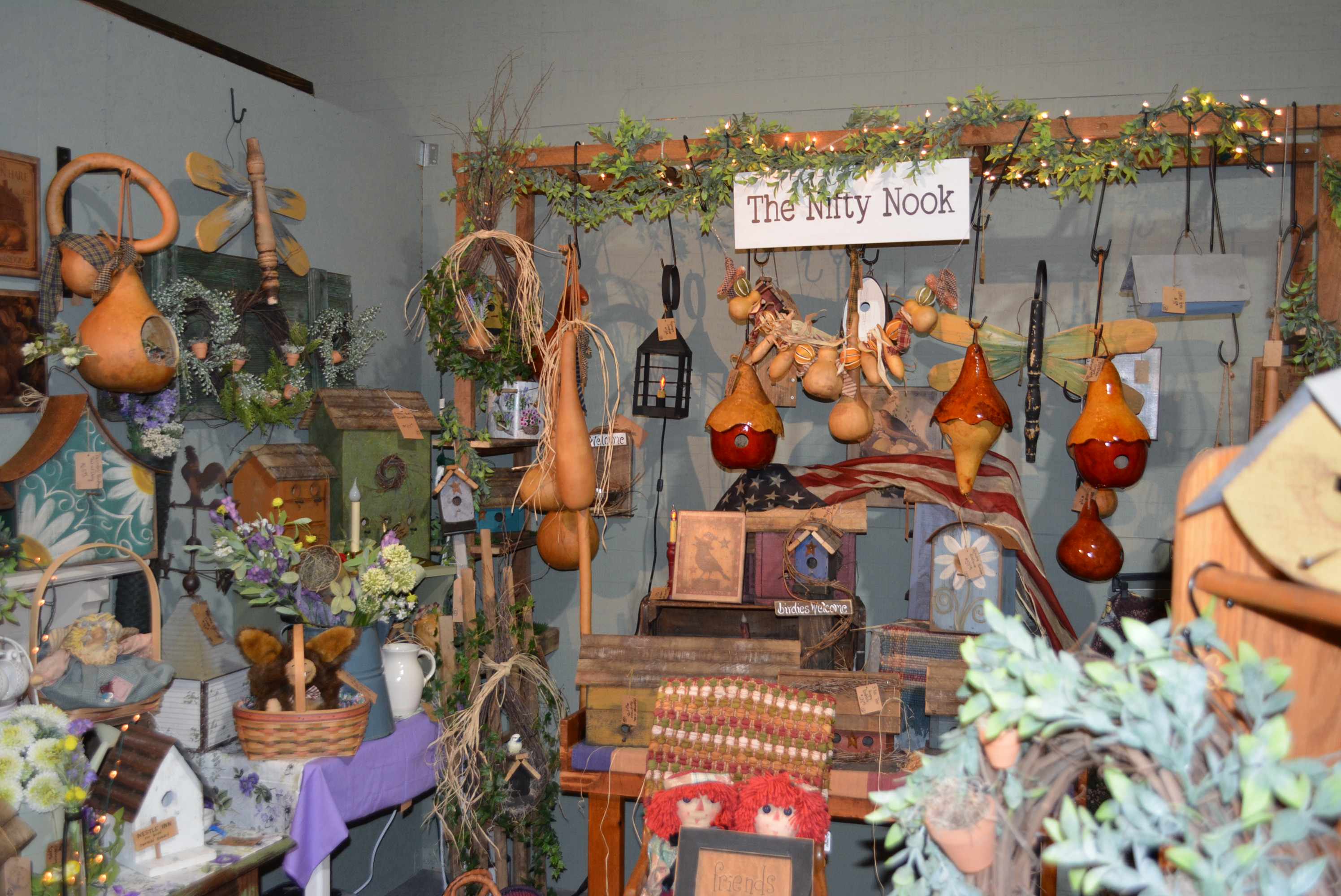 Inside Ole Vintage Finds