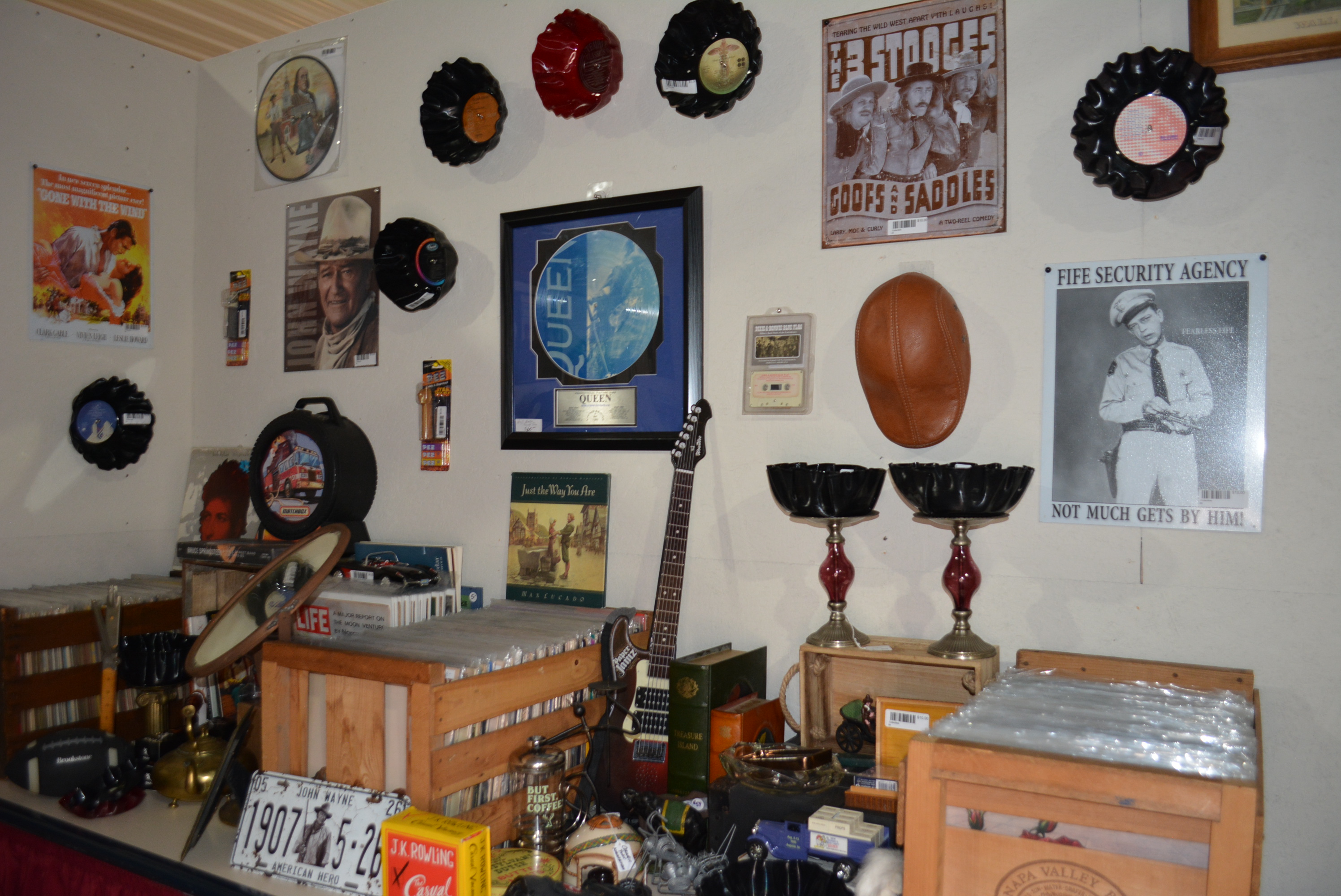 Inside Ole Vintage Finds