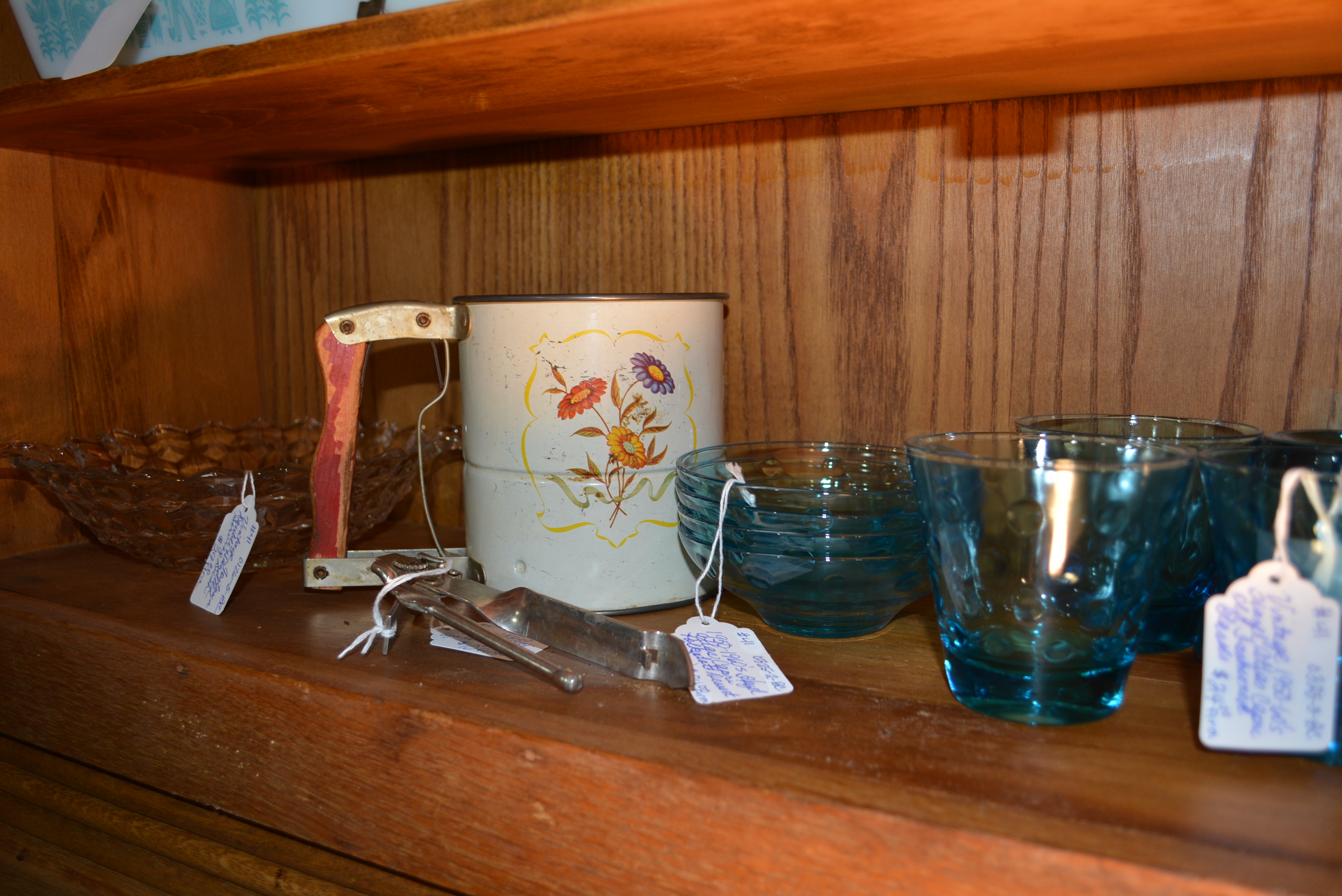 Inside Ole Vintage Finds