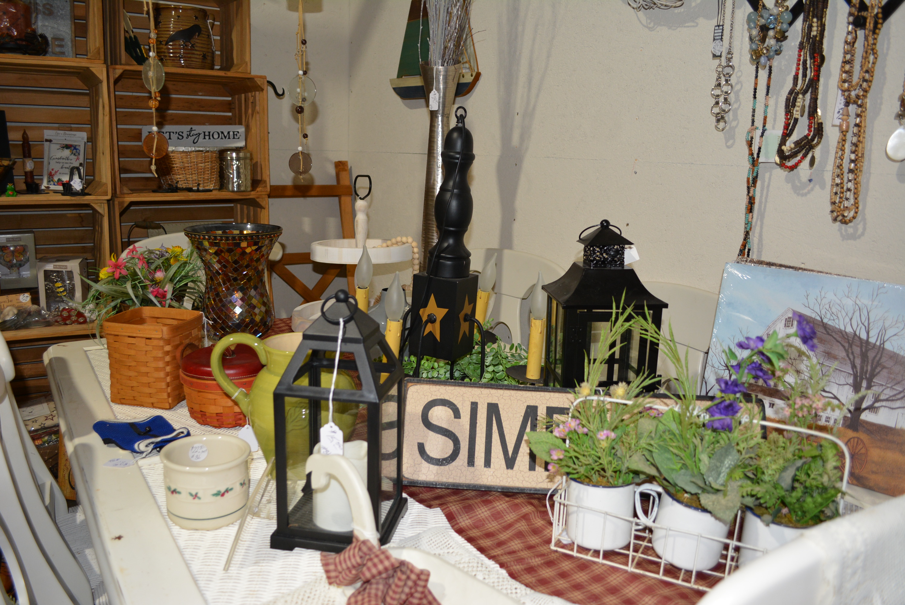 Inside Ole Vintage Finds