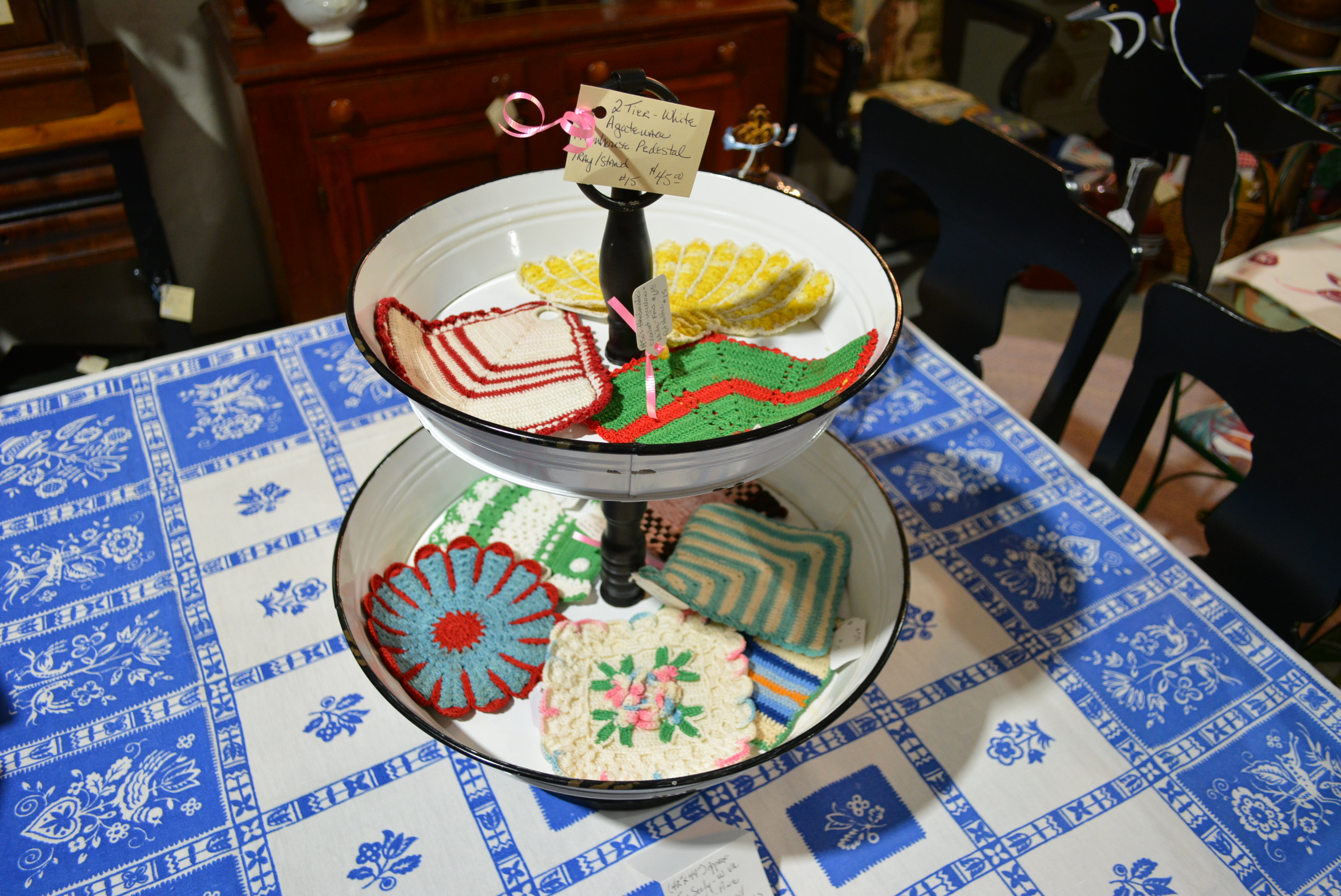 Inside Ole Vintage Finds