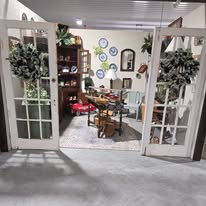 Inside Ole Vintage Finds